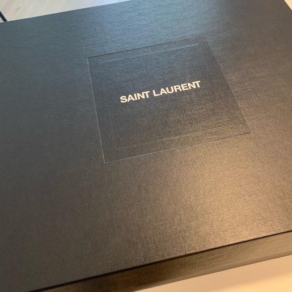 SAINT LAURENT | Sac du jour - Picture 13 of 14